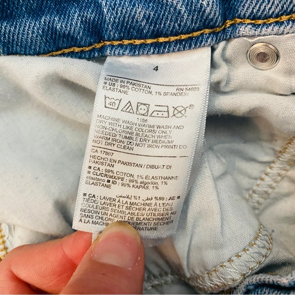 Old Navy Sky Hi Straight Extra High Rise Jeans - Picture 8 of 8